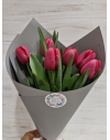 RAMO 6 TULIPANES FUCSIAS
